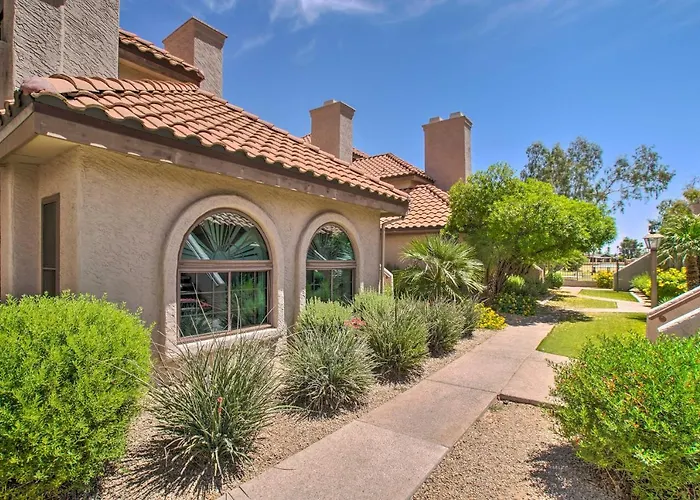 Walk To Park: Snowbird Haven W/ Pool In Scottsdale